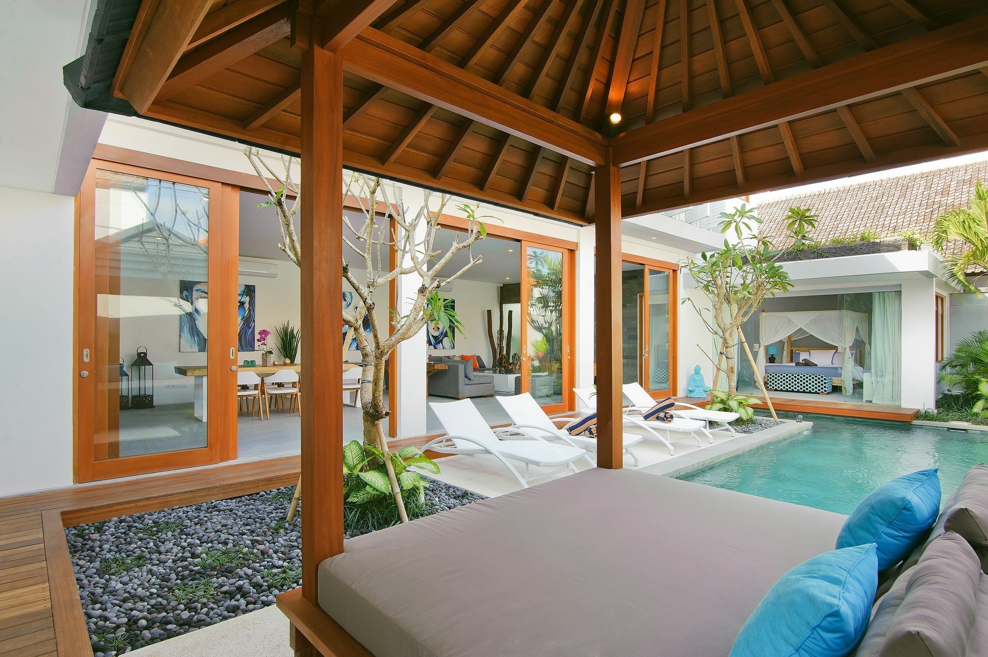 Villa Como Close To Finns Beach Club Кута Экстерьер фото